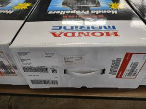 lot 47 image: Honda Aluminum Propeller, 3x13.75x1...