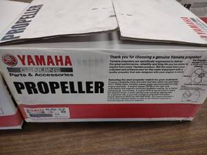 lot 54 image: Yamaha Aluminum Propeller, 3x14x11,...