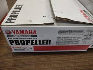 lot 55 image: Yamaha Aluminum Propeller, 3x11.625...