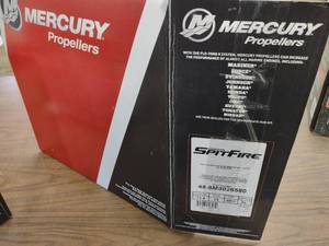lot 65 image: Mercury Aluminum Propeller, 4x13.4x...