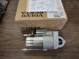 lot 207 image: Volvo Starter, PN 3862308...