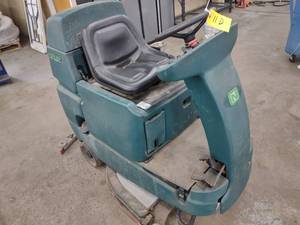 lot 11D image: Nobles Rider Speed Scrubber, 24 Vol...