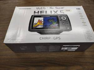 lot 249 image: Helix 5 GPS, No Ducer, Used...