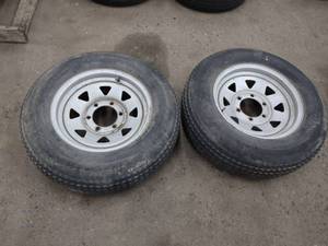 lot 282 image: (2) Rims with Tires, ST22575D15...