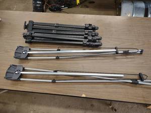 lot 324 image: (4) Banner Racks...