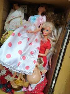 lot 191 image: Collection of Dolls