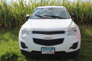 lot 12 image: 2013 Chevrolet Equinox LS - NEEDS ENGINE -