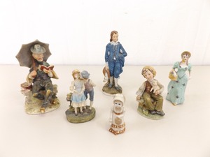 lot 71 image: Lot of Vintage Misc Porcelain etc. Figurines