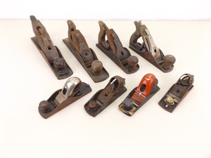 lot 77 image: Lot of Vintage Wood Planers for Restoration and Parts