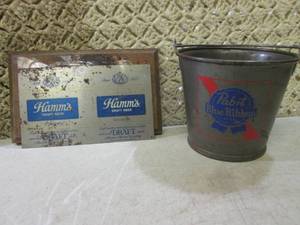 lot 22 image: (BSB) Vintage Hamms Beer Plaque an...