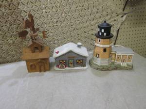 lot 24 image: (RM1) 2 Lightup Buildings And Wood ...