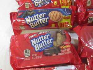 lot 39 image: (B-2) 15 Packs of Nutter Butter Coo...