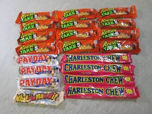 lot 54 image: (B-2) 20 Assorted Candy Bars Past D...