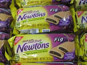 lot 58 image: (B-3) 16 Packs of Fig Newtons Cooki...