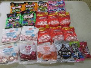 lot 67 image: (B-2) Assorted Bag Candy Past Date...