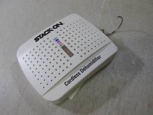 lot 117 image: (E-1) Stack-On Cordless Dehumidifie...