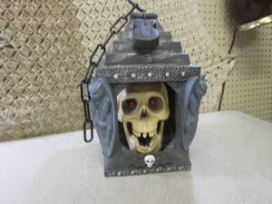 lot 132 image: (F-3) Hanging Animated Halloween De...