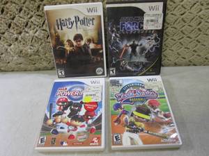 lot 175 image: (EC1) 4 Wii Games...