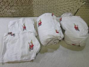 lot 195 image: (BSB) King Size Flannel Sheet Set F...