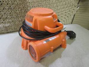 lot 208 image: (RM4) Toy Quest Air Blower Fan Mode...
