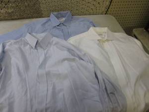 lot 212 image: (BSB) 3 Long Sleeve Button Up Dress...