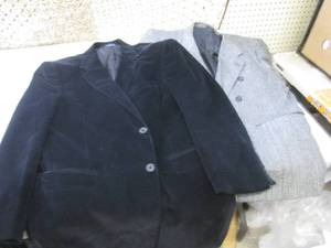lot 228 image: (D-2) Assorted Dress Coats See Phot...