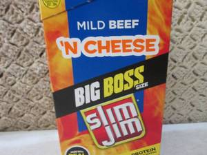 lot 250 image: (B-3) Box of 18 Big Boss Slim Jim M...