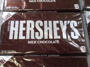 lot 257 image: (B-1) 6 Giant Hersheys Milk Chocola...