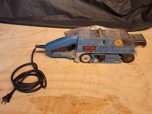 RYOBI BELT SANDER