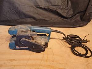 MAKITA 991 BELT SANDER I
