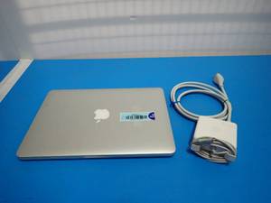 Apple&nbspMacBook Pro A1425&nbspINTEL(R) CORE(TM) I5-3210M CPU  2.50GHZ  8GB DDR3 RAM  121GB Apple PCIe SSD (includes power cable)(includes IOS)Screensize13.3&nbspResolution2560 x 1600