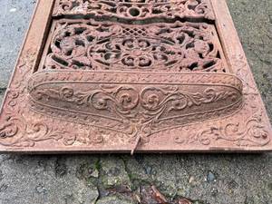 lot 65 image: Vintage Rusty Fireplace Cover