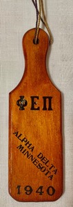 lot 6 image: Vintage University of Minnesota FraternitySorority Items