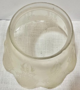 lot 49 image: Vintage Etched Cut Glass Light Fixture Cover