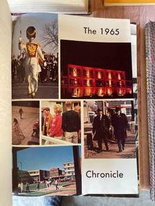 lot 96 image: Vintage U of M Book Lot