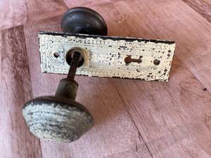lot 201 image: Vintage Door Knobs and Plates