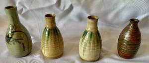 lot 129 image: 12 Small Bud Vases