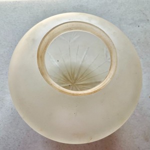 lot 170 image: Vintage Light Globe