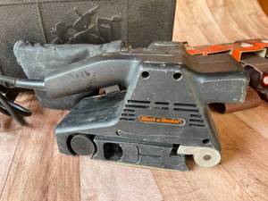 lot 244 image: Black and Decker 2.5 x 16 Inch Belt Sander