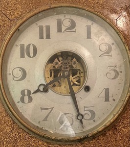 lot 331 image: Antique Clock