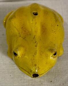 lot 335 image: 2 Japanese Animal Figurine Water Droppers