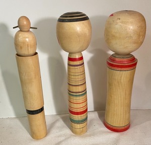 lot 345 image: Kokeshi Dolls