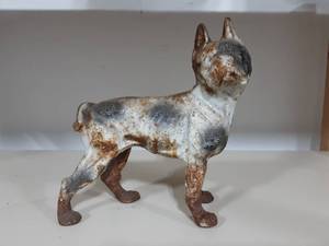 lot 1 image: Vintage Still Bank Large DogDoor Stop 10 Long