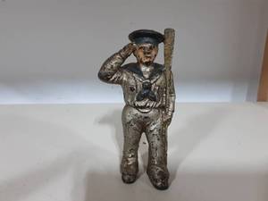 lot 13 image: Vintage Cast Iron Sailor Still Bank 5-12