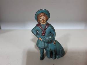 lot 24 image: Vintage Cast Iron Buster Brown & Tige (Blue & Red Paint) Still Bank 5