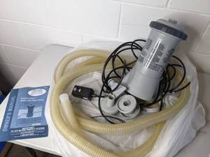lot 17 image: Intex Model 603 Krystal Clear Filter Pump For Above Ground Swimming Pool