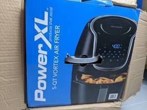 lot 95 image: PowerXL 5 Qt. Black Vortex Air Fryer 