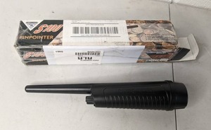 lot 128 image: Find Something New with the SuperEye Pinpointer Metal Detector