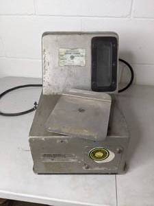 lot 68 image: Vintage Agriculture Scale 0-400lb - Works 