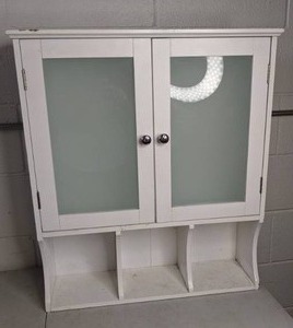 lot 24 image: Useful White ShelvingCabinet with Doors